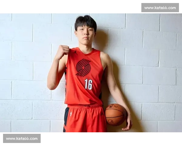 杨瀚森首秀 5 分钟：认不足，比帅揭轮换原因