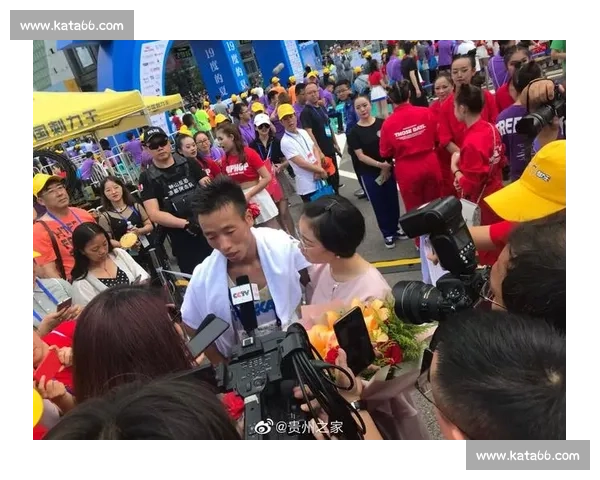 贵州小伙管油胜成马双冠！21628 逆袭低谷