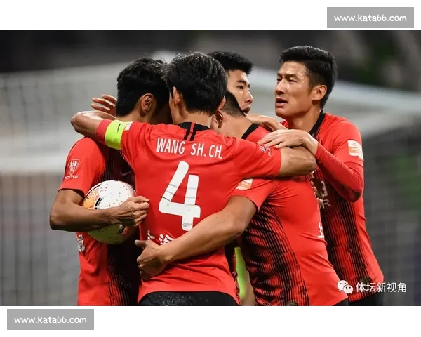 中超焦点之战卓尔对决上海上港冲击榜首悬念升级强强碰撞看点十足