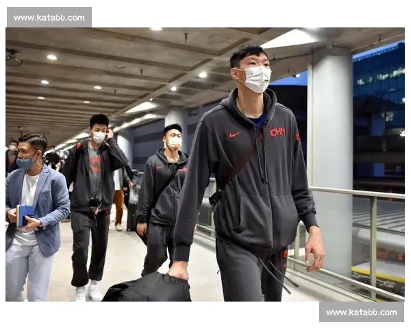 中国男篮迎战冰岛备战国际赛检验新阵容实力年轻球员表现关键一战 中国男篮迎战冰岛备战国际赛检验新阵容实力年轻球员表现关键一战