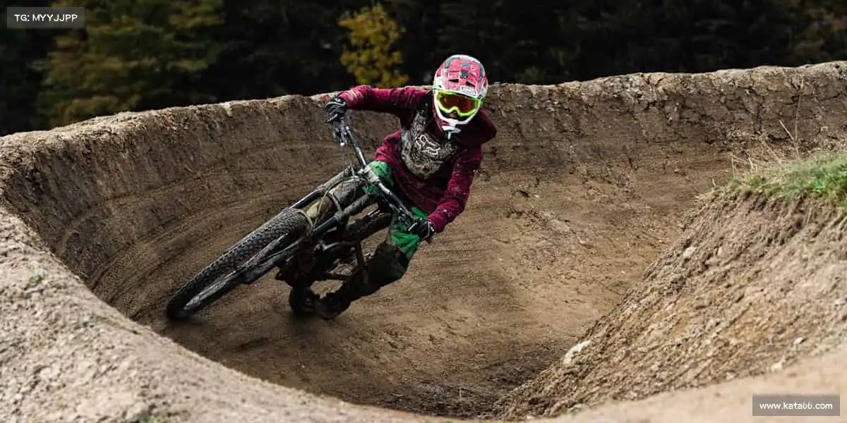 beats365无论是一个人的自律，还是一群人的狂欢，运动从不让人孤单！👥🏊♂️